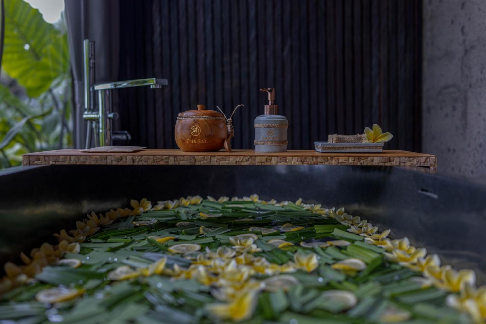 Gdas Bali Health And Wellness Resort - Adult Only Ubud Buitenkant foto